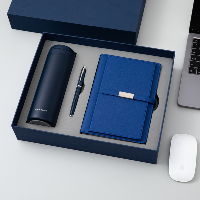 Set quà tặng sổ tay + bút + bình nước sang trọng, dễ in logo theo yêu cầu