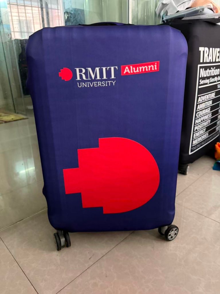 Túi bọc vali co giãn 4 chiều in logo theo yêu cầu - Quà tặng trường học - Qùa tặng Giftgle