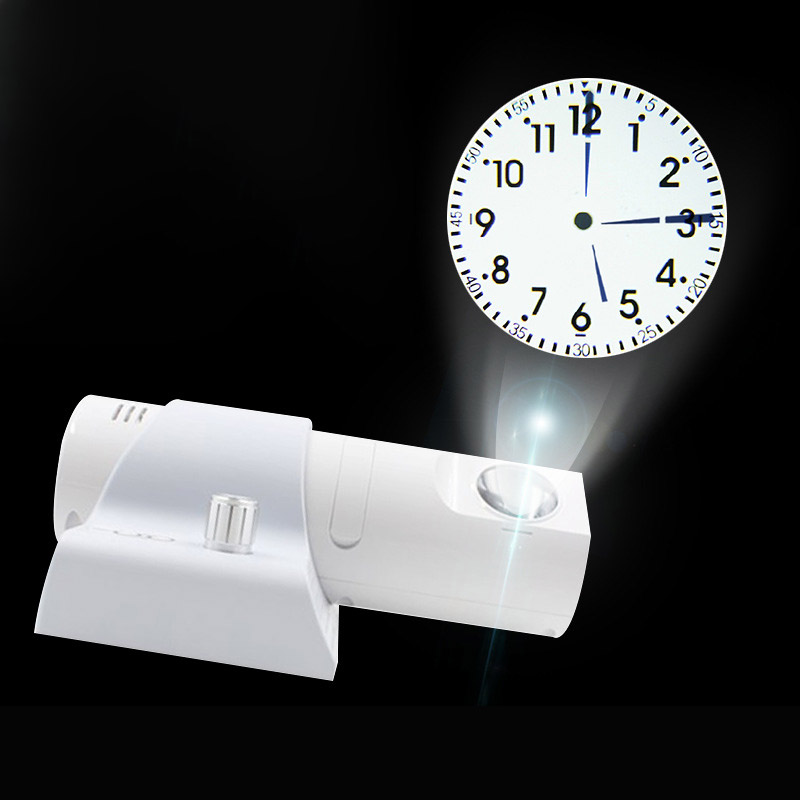 Đồng hồ chiếu giờ lên tường xoay 360 độ cho phép người dùng dễ dàng tùy chỉnh hướng chiếu lên tường hoặc trần nhà tuỳ ý. In logo theo yêu cầu.