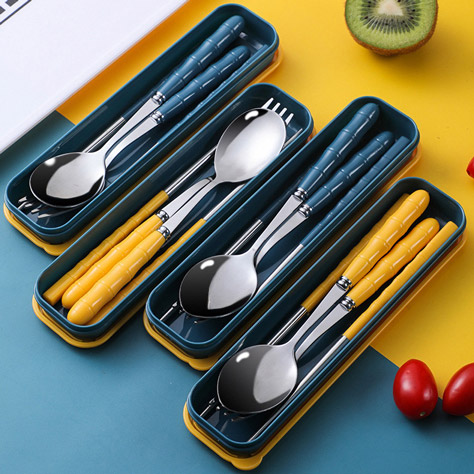 Bộ muỗng đũa nĩa cán cầm màu trơn gồm 3 món, in logo theo yêu cầu, phù hợp làm quà tặng doanh nghiệp thiết thực