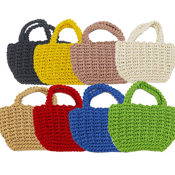 Túi cotton đan thủ công DIY. Chất liệu: Cotton tự nhiên cao cấp, mềm mại và nhẹ, thoải mái khi mang theo. Thêu logo và thông điệp theo yêu cầu