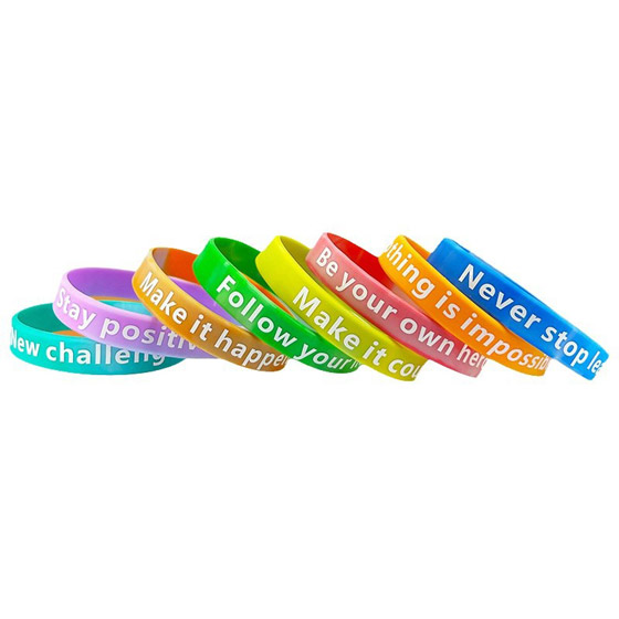 Vòng tay silicon truyền cảm hứng in logo theo yêu cầu, làm quà tặng event, team building, truyền thông nội bộ, dễ cá nhân hóa, giá rẻ