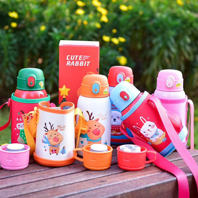 Bình nước trẻ em 600ml hình hoạt hình độc đáo. In logo theo yêu cầu. Quà tặng học đường. Quà tặng cho bé. Giá cạnh tranh