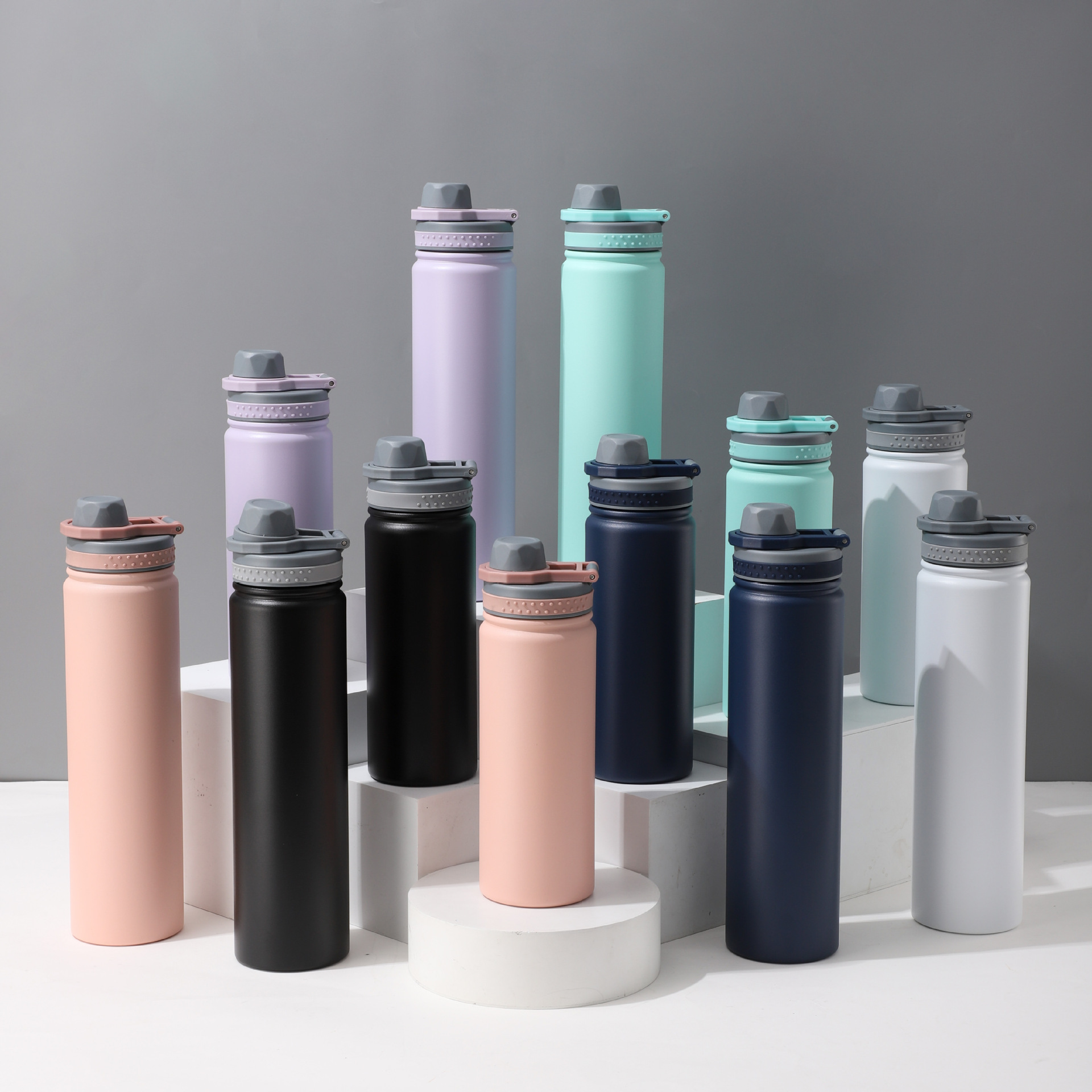 Bình giữ nhiệt nắp vặn 500ml & 750ml. In Logo theo yêu cầu. Ruột bình bằng inox 304 không gỉ, an toàn cho sức khoẻ. Quà tặng doanh nghiệp bán chạy