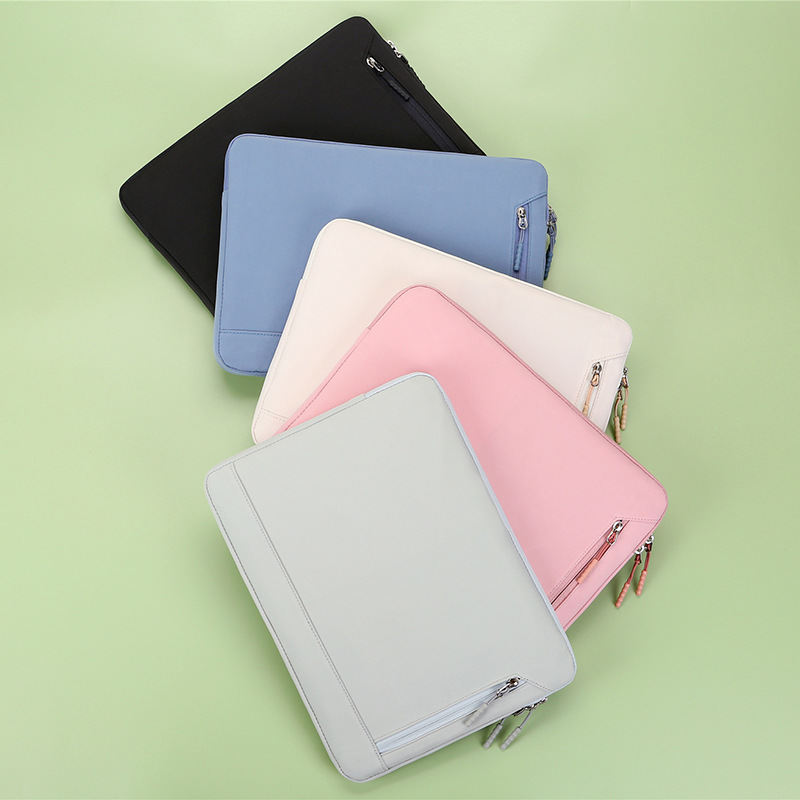 Túi chống sốc bảo vệ laptop 15inch. Chất liệu vải Oxford cao cấp chống thấm nước, kết hợp lớp lót nhung. In logo theo yêu cầu