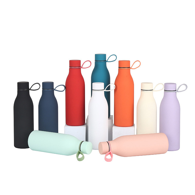 Bình giữ nhiệt vỏ bọc silicon nhiều màu sắc. In logo theo yêu cầu. Dung tích: 500ml. Quà tặng doanh nghiệp. Giá cạnh tranh
