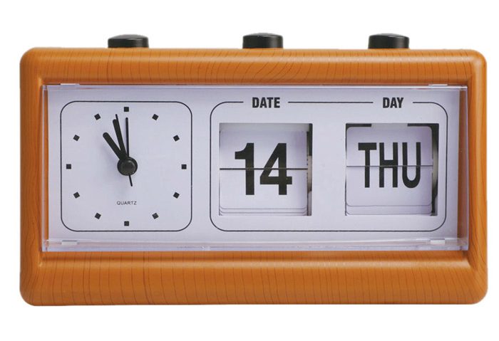 Đồng hồ tích hợp lịch thông minh. Chất liệu: Nhựa. Thiết kế tối giản kết hợp cùng nhiều màu sắc đa dạng. In logo theo yêu cầu