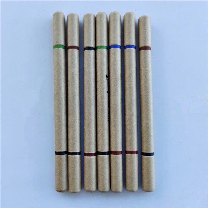 Bút bi giấy Kraft 2 đầu ngòi in Logo theo yêu cầu. Bút bi giấy tái chế rất thân thiện môi trường, được nhiều doanh nghiệp lựa chọn làm quà tặng.